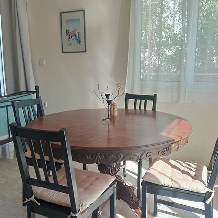Marilen Apartamento Livadia  Quarto foto