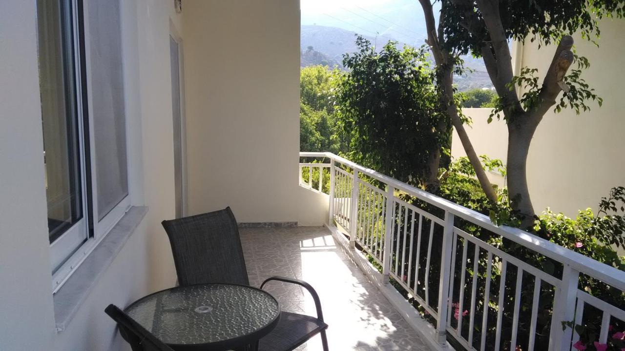 Marilen Apartamento Livadia  Quarto foto