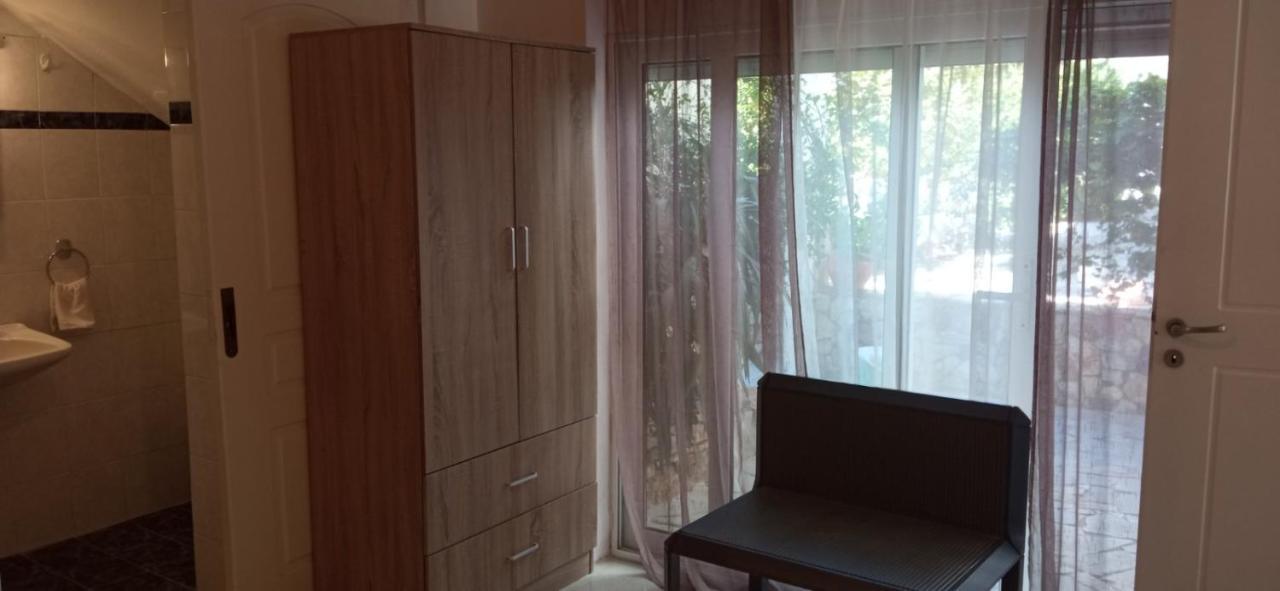Marilen Apartamento Livadia  Exterior foto
